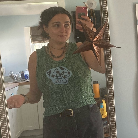 Meet your Posher, Sophia - Picture 2 of 3